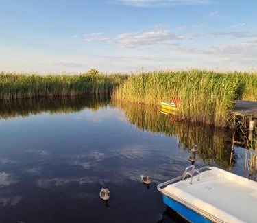 Rust Ski Chalet | Waterfront Haven at Pfahlbau Neusiedlersee - Rated 9.8/10