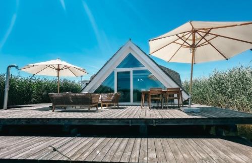 Rust House | Seehütte Sonnenschilf - Top-Rated Family Retreat by Neusiedlersee