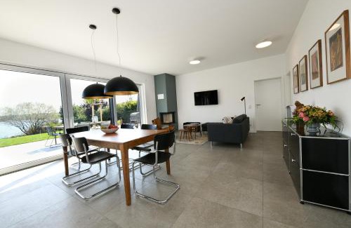Lobnitz House | Family-Friendly Getaway at Seehaus Mühlfeld - 4 Stars!