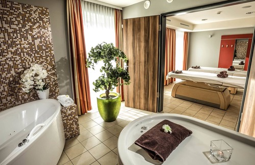 Muritz Hotel | Relax at Seehotel Fleesensee - 4-Star Oasis with Spa