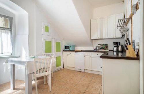 Insel Apartment | Family-Friendly Seenaah on Lindau Island - Rated 9.6/10