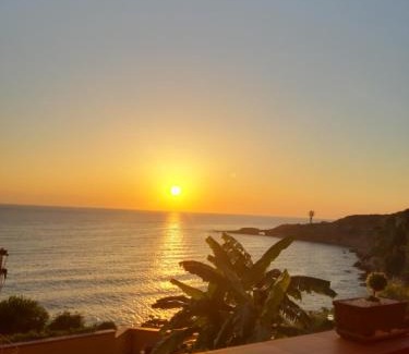 Costa Saracena-Castelluccio House | Top-Rated SeeonSea Apartment with Oceanfront Pool Access