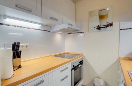 Sutel House | Family-Friendly Stay at Seepark Sütel, Haus 8