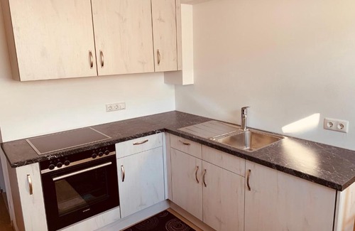 Ettensberg Apartment | Family-Friendly Souterrain Ferienwohnung with High Ratings