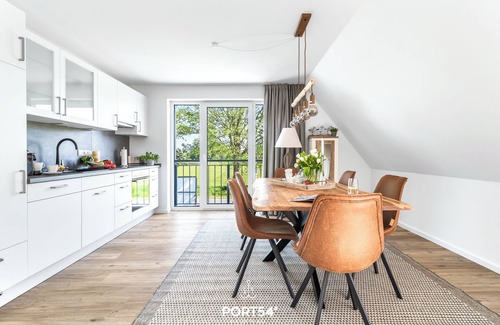 Norddeich Apartment | Seeräuber bei Büsum: Balcony, Parking & Wi-Fi Included