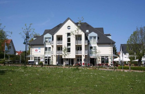 Ostseebad Boltenhagen Apartment | Seestern Boltenhagen: Family-Friendly Stay with Pool