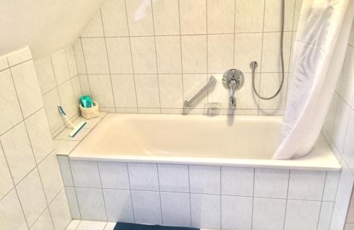 Unteruhldingen Apartment | Seestraße: Ocean View Retreat Rated 9/10 by Guests