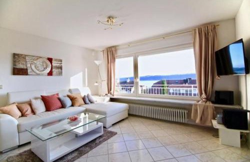 Sipplingen Apartment | Scenic Seeterrasse with Breathtaking Lake Views