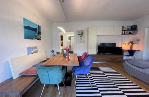 Annenheim Apartment | Seewohnung Lucia: Oceanfront Retreat with Scenic Access