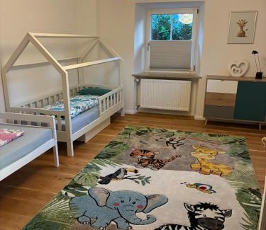 Tegernsee Apartment | Seewohnung mit Badeplatz