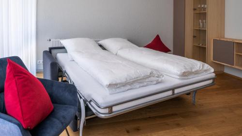 Hagnau Apartment | Family-Friendly Getaway at SEEZEIT Residence with High Ratings