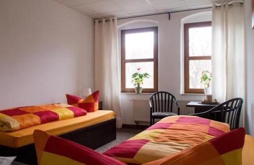 Nossen House | Family-Friendly Retreat at Sefano Nossen with Pets Welcome