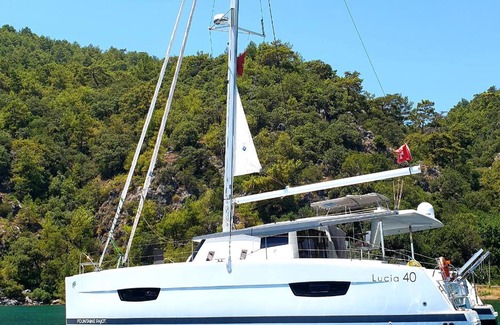 Pendik Boat Rental | Experience the Segel Catamaran for Your Next Adventure