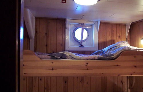 Borgholm Hotel | Discover Segelfartyget Libelle: Family-Friendly Retreat