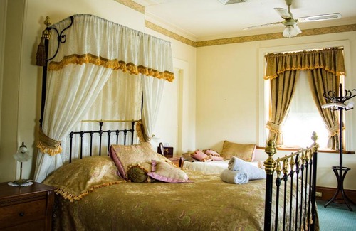 Aberdeen Bed & Breakfast | Guest Favorite: Segenhoe Inn Bed and Breakfast Awaits