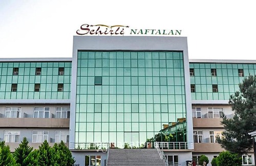 Naftalan Apartment | Discover Sehirli Naftalan: Family-Friendly Getaway with Pool