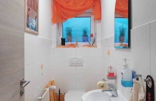 Saldenburg Apartment | Peaceful 5-Star Apartment with Kitchen and Breakfast