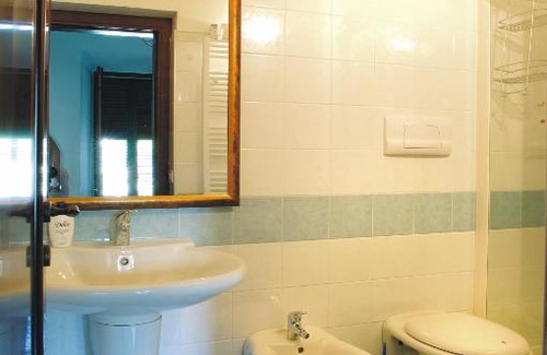 Sulmona Bed & Breakfast | Top-Rated B&B Sei Stelle with Restaurant & Hot Tub Access