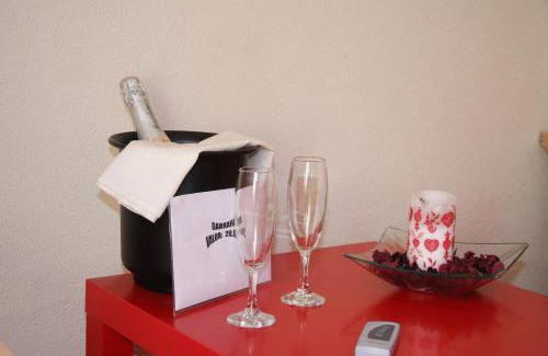 Santa Eulalia House | Discover SEIA Alojamento D Ines: Pet Friendly & Family-Ready
