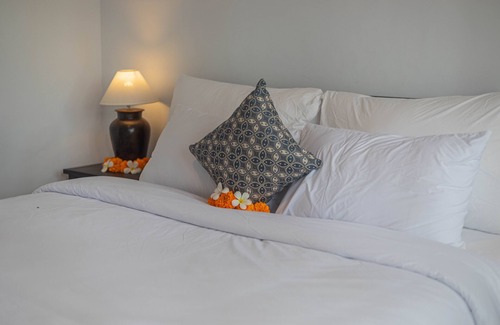 Keramas House | Budget-Friendly Stay at Sekar Bali Homestay with Breakfast