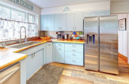 Seaside House | Seaside Escape at SELAH BY THE SEA - Beachfront Bliss!