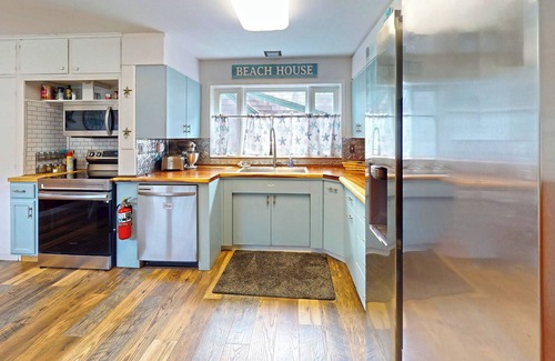 Seaside House | Seaside Escape at SELAH BY THE SEA - Beachfront Bliss!