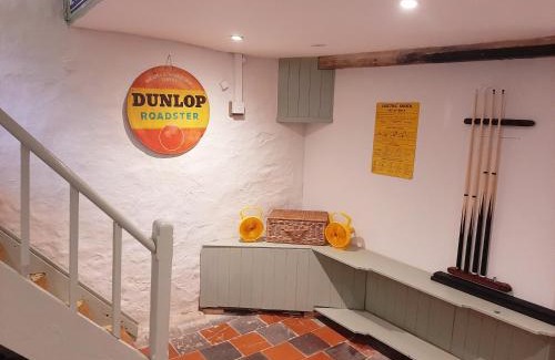Llandysul House | Selah Teifi: Breathtaking River Views & Fun Games Room