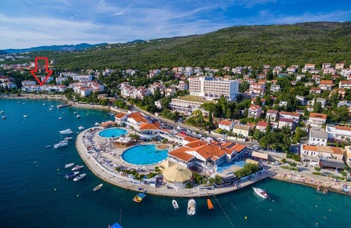 Selce Apartment | Seaside Apartment with Breathtaking Views & Top Amenities