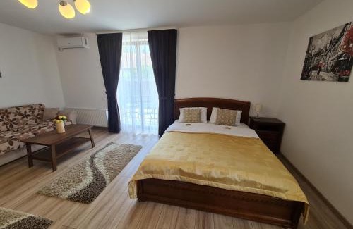 Tirgu Mures Apartment | Budget-Friendly Stay at Select City Center with Great Amenities
