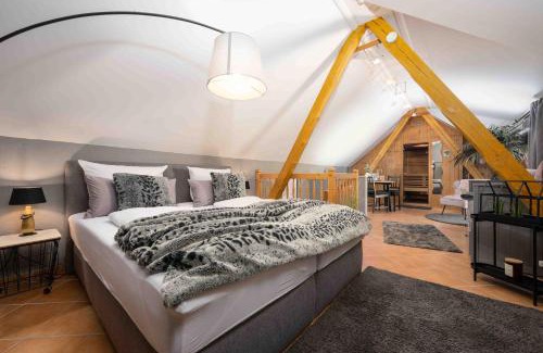 Bruck in der Oberpfalz House | Relax at Wellnesshaus Sandmühle with Private Sauna & Ocean View