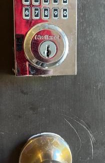 Fresno House | Top-Rated 1 Room with King Bed & Breakfast in Fresno, TX