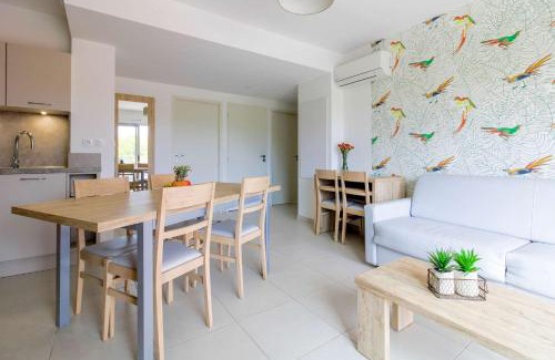 La Faviere Apartment | Relax at SELECT'SO HOME - Résidence Le Poséidon with Pool