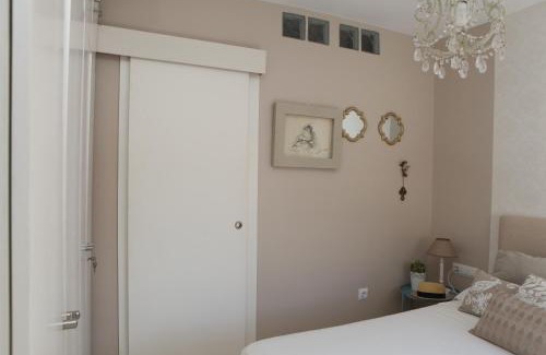 San Roque Apartment | Artistic Retreat at La Casa del Artista - Family Friendly Stay