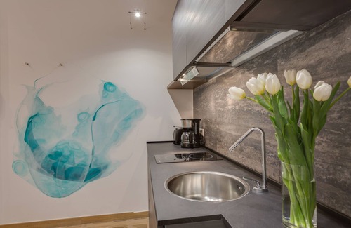 Prati Apartment | Private apARTment: Top Rated Stay with Spa & Breakfast