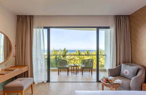 Cam Lam Resort | Relax at Selectum Noa Resort Cam Ranh - 4 Star Retreat