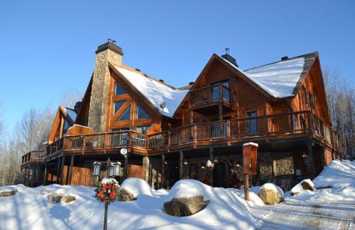 Amherst Apartment | Discover Selenia Lodge: Eco-Friendly Chalets in Laurentides