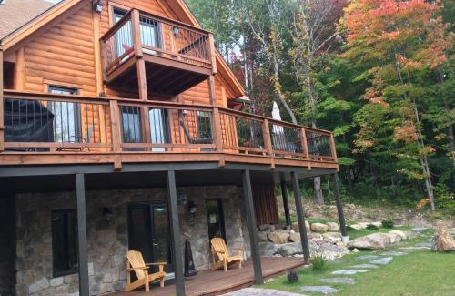 Amherst Apartment | Discover Selenia Lodge: Eco-Friendly Chalets in Laurentides