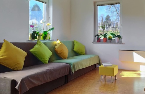 Brezice Cottage | Self Catering Cottage Duplex Galery and Studio | Sleeps 11