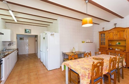 Castellet i la Gornal Villa | Inviting Self Catering Cal Vimón – Ideal for 14 Guests