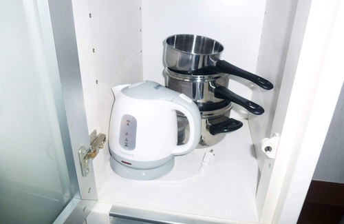 Kasuga Apartment | Budget-Friendly Dormitory with Wifi Near JR Kasuga Station