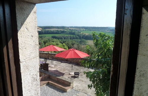 Fontcoberta Cottage | Relaxing Self-Catering Experience at Ariqus Allotjaments