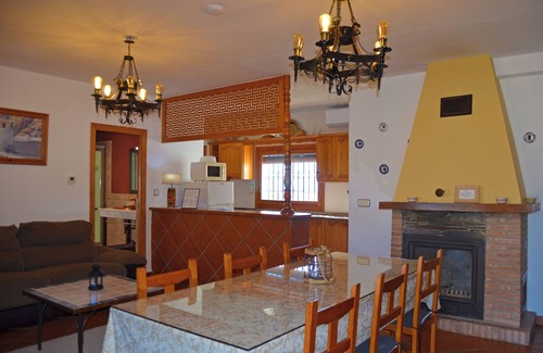 Nechite Cottage | Family-Friendly Self-Catering Balcón de Válor with Pool