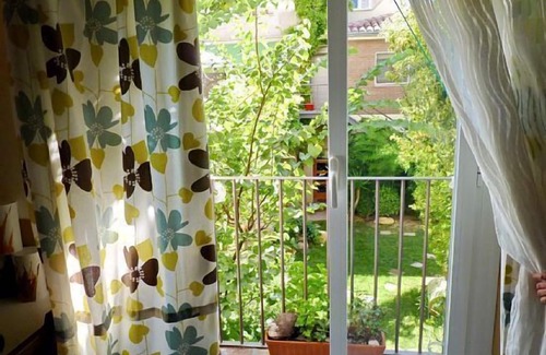 Miralcamp Cottage | Ideal Self-Catering Retreat in Cal Tarragona for 8 Guests