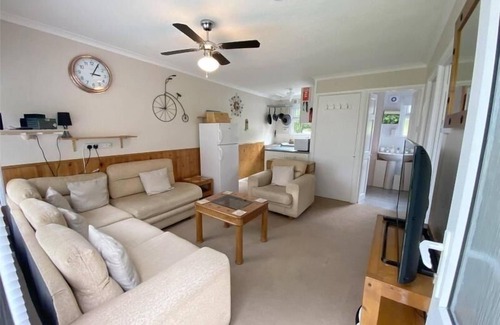 Kilkhampton Ski Chalet | Family-Friendly Self Catering Chalet in Bude with Pool