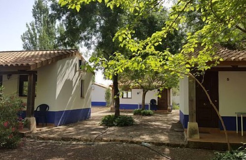 Almagro Cottage | Cozy Complejo Los Arenales with Private Pool for Couples