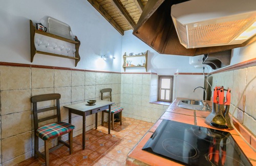 Malaga Cottage | Inviting Complejo Rural El Mirador with Pool & Ocean Views
