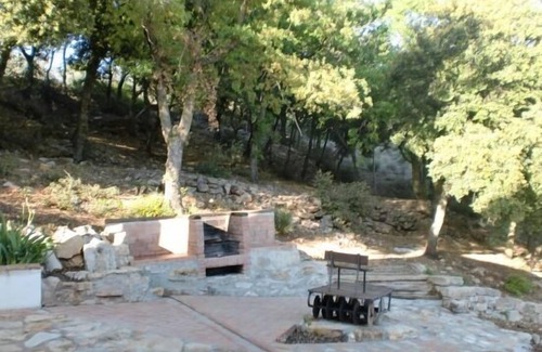 Illora Cottage | Relaxing Self-Catering Cortijo Alnarache for 8 Guests