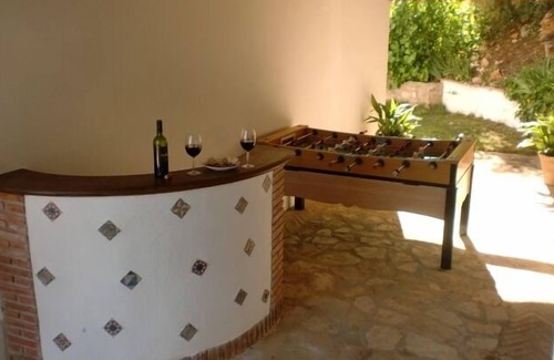 Illora Cottage | Relaxing Self-Catering Cortijo Alnarache for 8 Guests