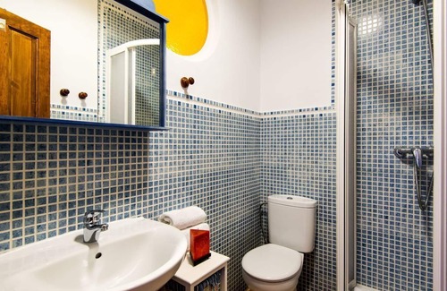 Totalan Cottage | Cozy De Oses Rural Retreat for Two with Ocean View & Spa