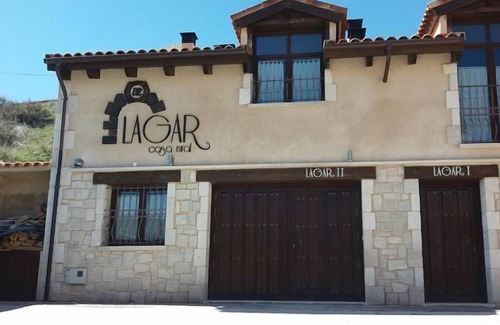 Curiel Cottage | Guest Rated 10/10: El Lagar with Spa and Hot Tub